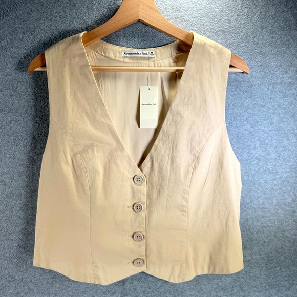 Abercrombie & Fitch Jackets & Blazers - Abercrombie & Fitch Vest Women's Medium Cream‎ V-Neck Sleeveless Button-Front